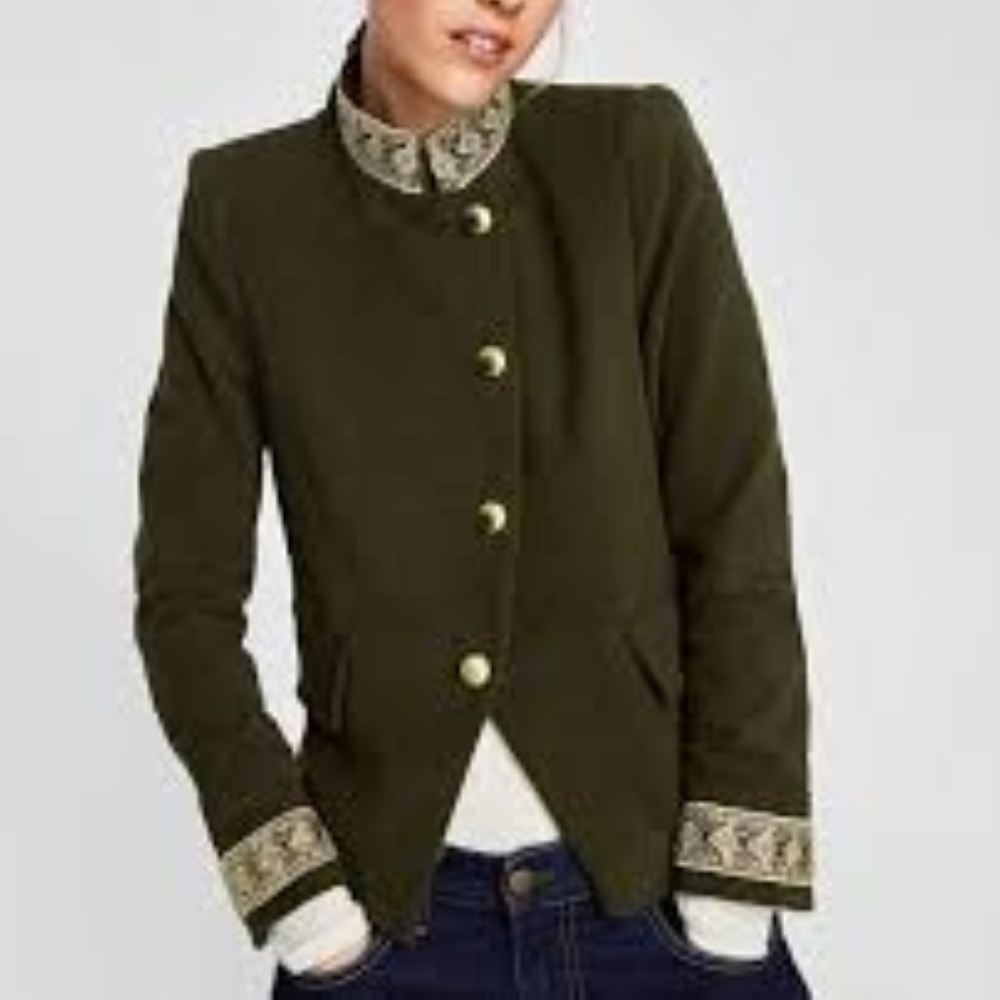 🎉4X HP🎉 Zara Velvet Jacket w/ Passementerie